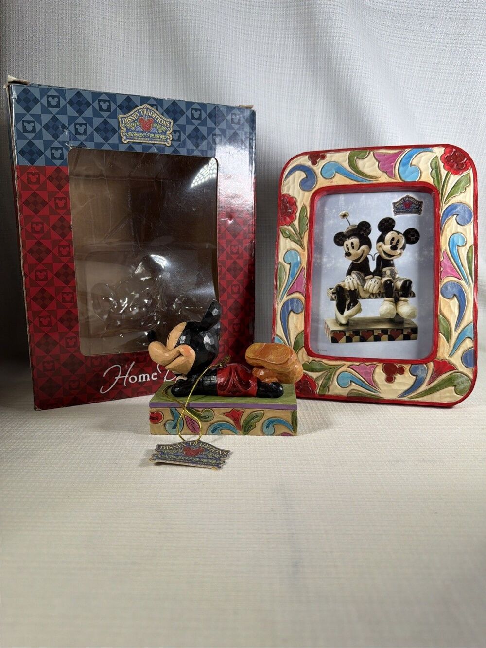 Disney Traditions by Jim Shore "Pals for All Time" Home Décor Gift Set
